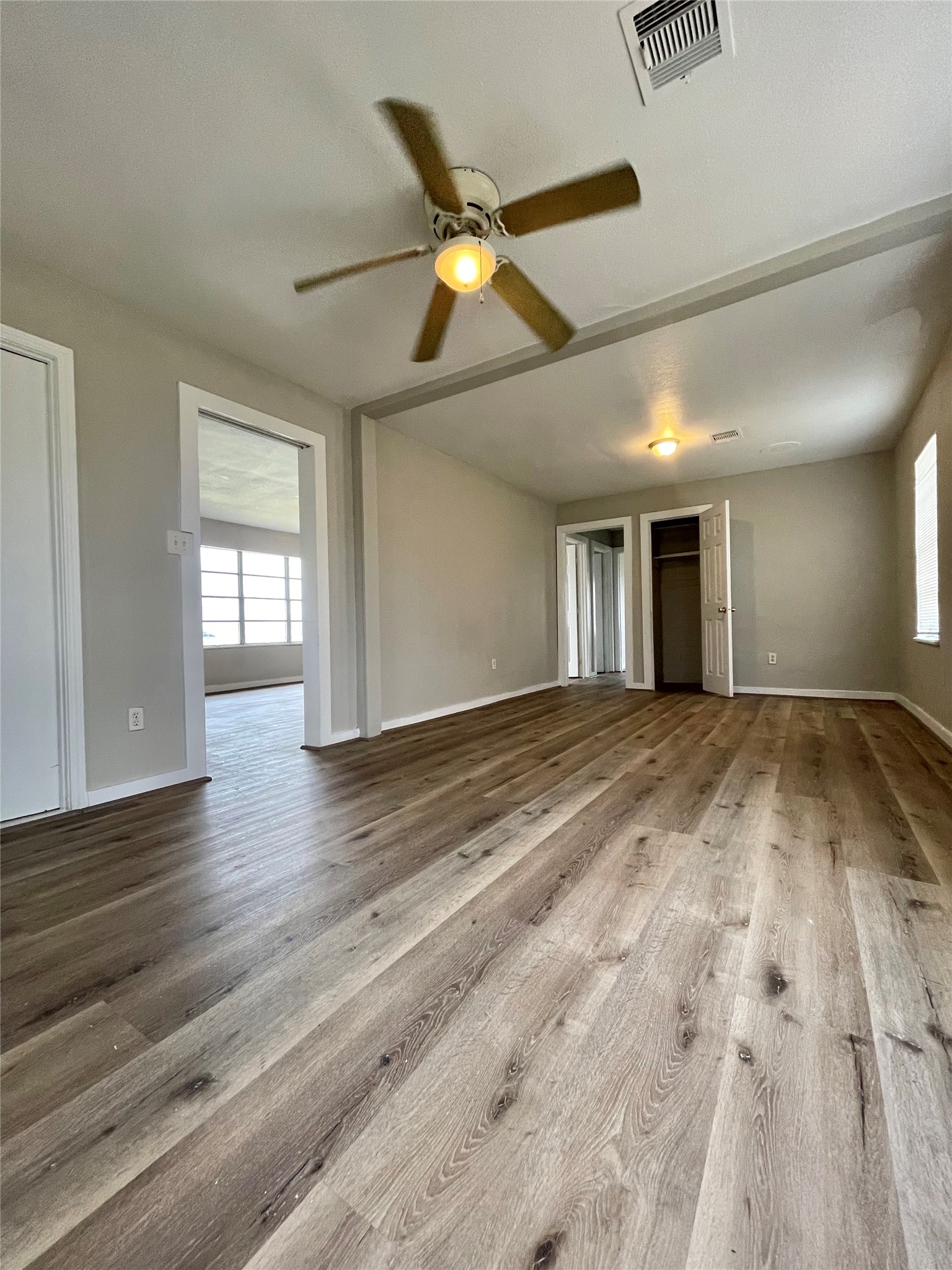 327 West 7th Street Freeport, TX 77541 - Photo 7 of 14