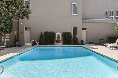 $775,000 | 840 Tchoupitoulas Street, Unit 215, New Orleans, LA 70130