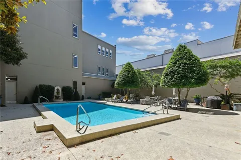 $775,000 | 840 Tchoupitoulas Street, Unit 215, New Orleans, LA 70130