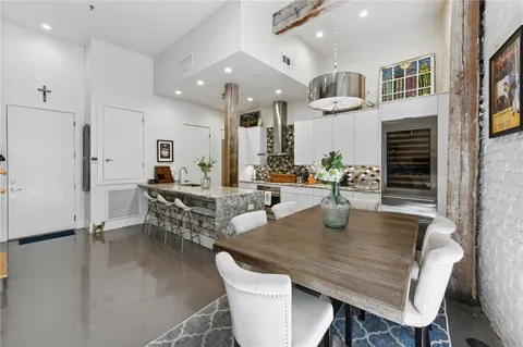 $775,000 | 840 Tchoupitoulas Street, Unit 215, New Orleans, LA 70130