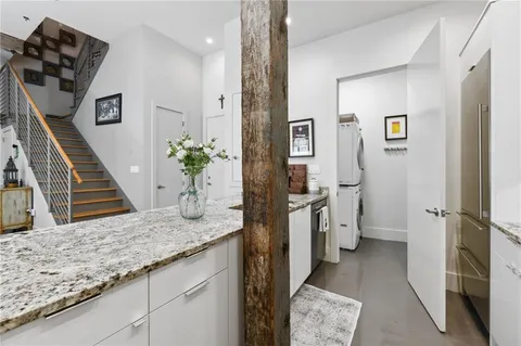 $775,000 | 840 Tchoupitoulas Street, Unit 215, New Orleans, LA 70130