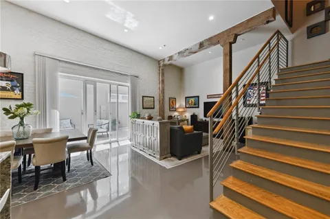 $775,000 | 840 Tchoupitoulas Street, Unit 215, New Orleans, LA 70130