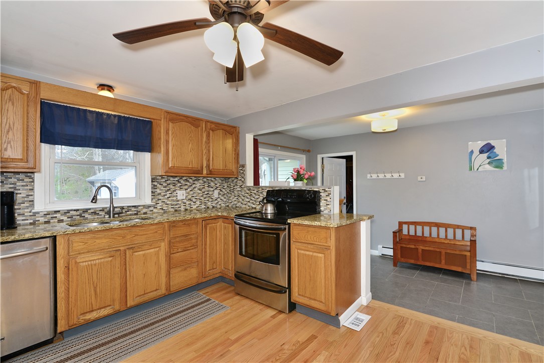5 Walnut Hill Road Coventry, RI 02816 - Photo 12 of 37 Gallery Image 12