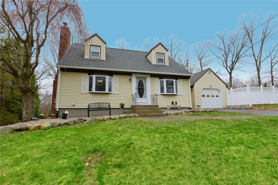 5 Walnut Hill Road Coventry, RI 02816 - Photo 3 of 37 Gallery Image 3