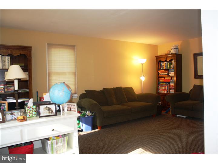 437 Rocksville Road Holland, PA 18966 - Photo 6 of 25 Living Room