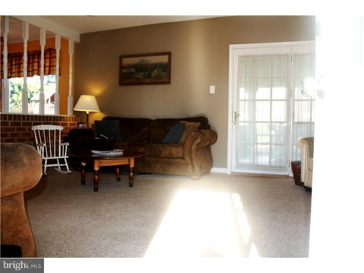 437 Rocksville Road Holland, PA 18966 - Photo 10 of 25 Family Room