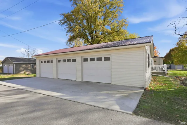 $233,400 | 511 North Nancy Street, Warren, IN 46792