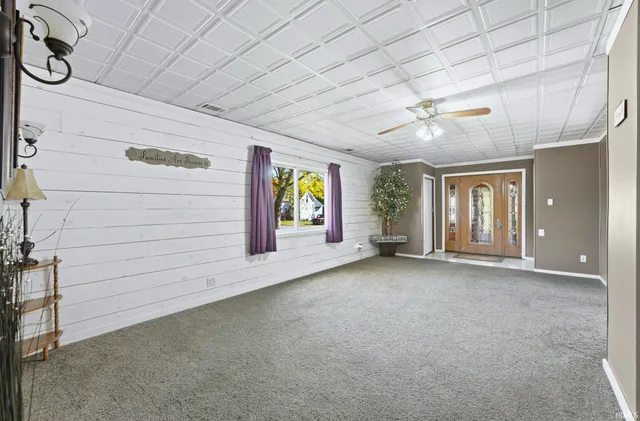 $233,400 | 511 North Nancy Street, Warren, IN 46792