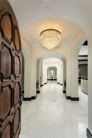 a view of a livingroom with furniture