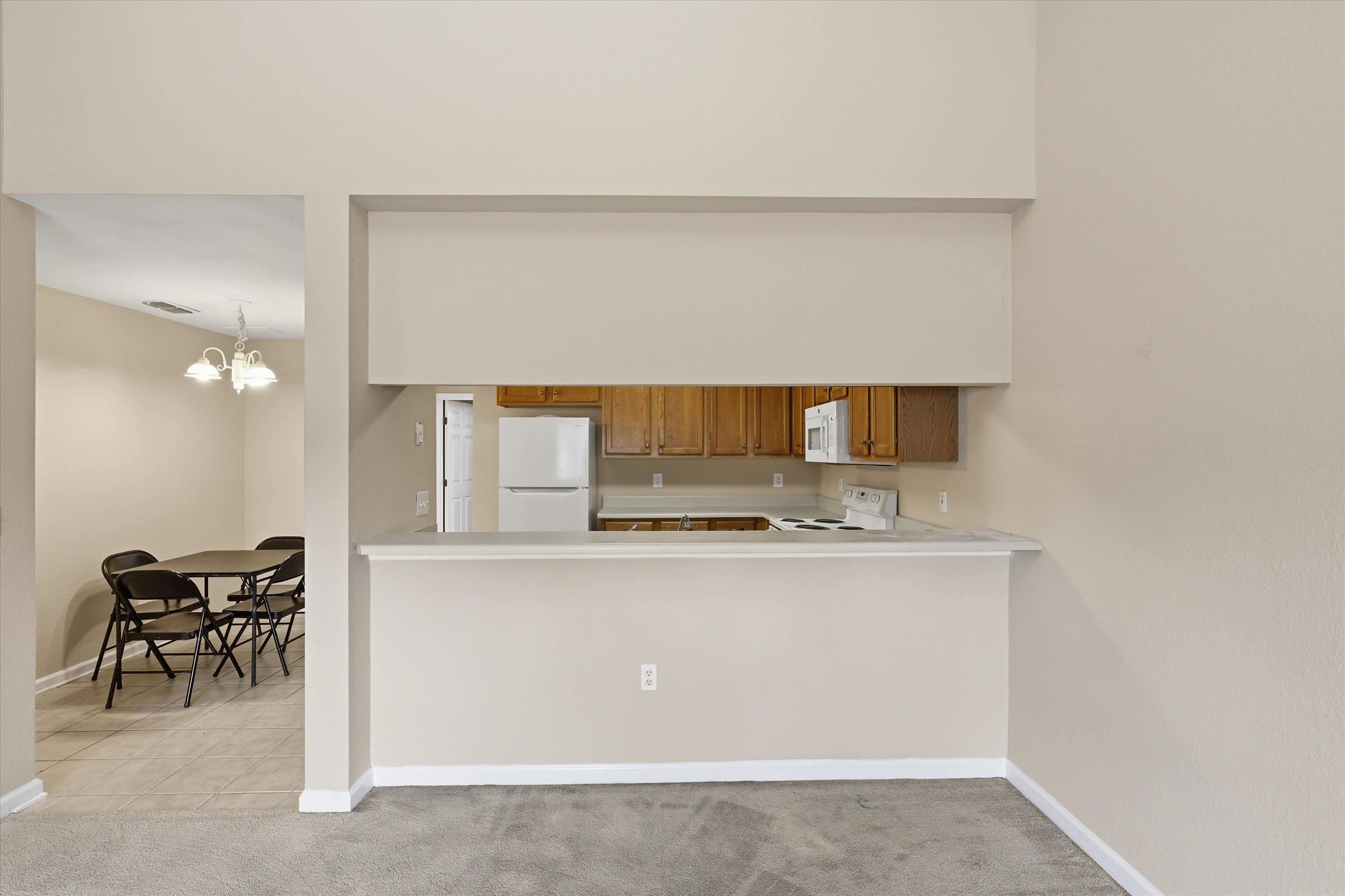 4434 Gearhart Road, Unit 2204 Tallahassee, FL 32303 - Photo 6 of 26