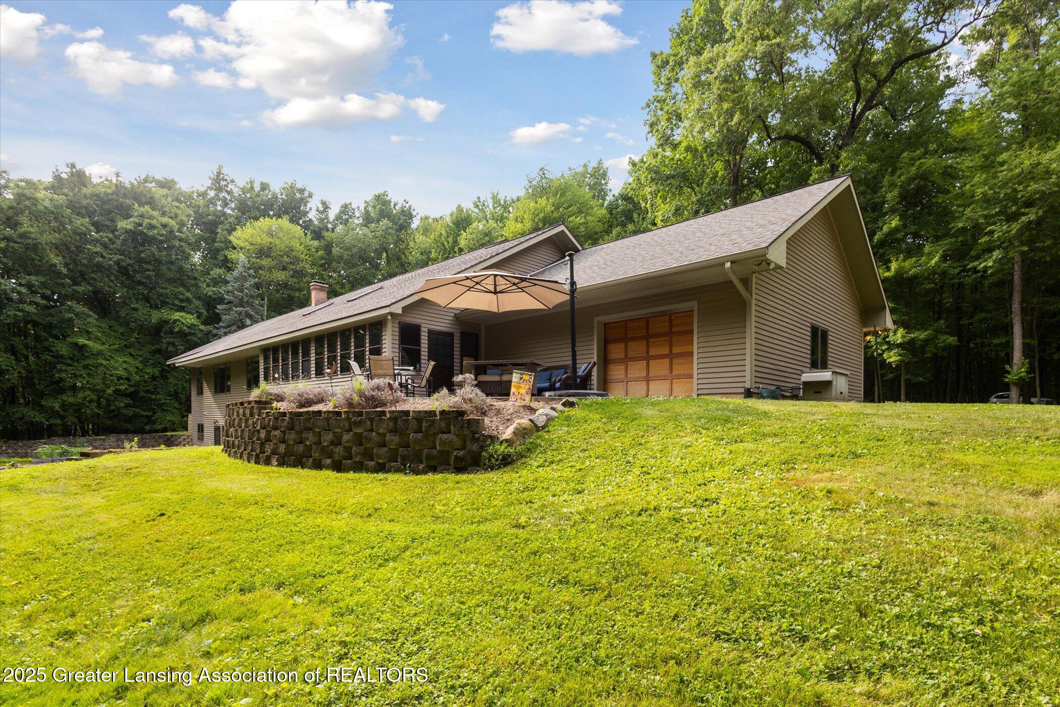 1670 Milton Road Williamston, MI 48895 - Photo 74 of 96 52-1670-Milton-Rd-Perry-MI-48872-WindowS