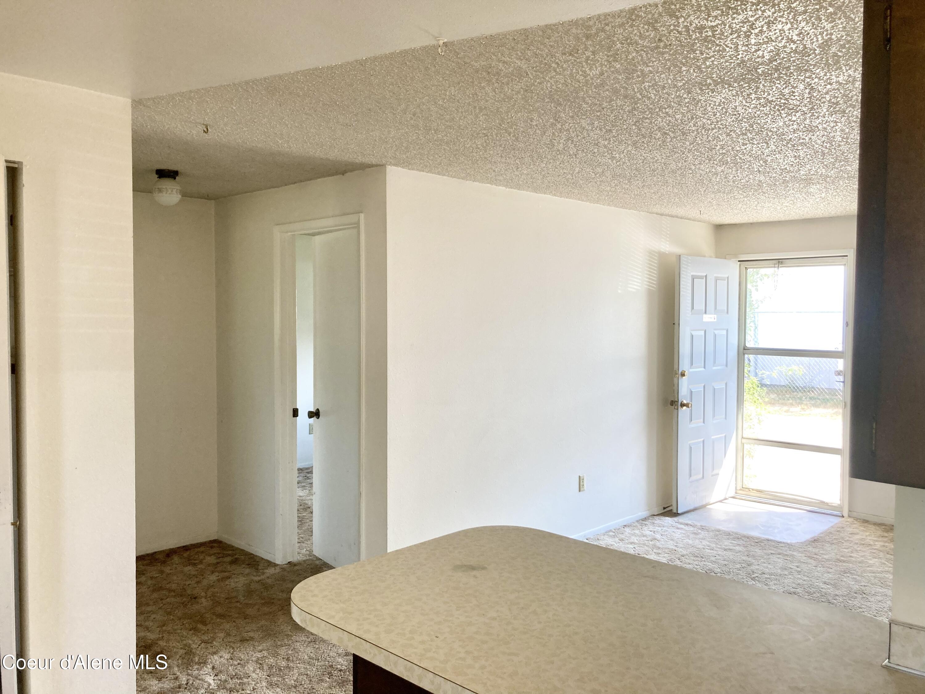 1809 East 3rd Avenue Post Falls, ID 83854 - Photo 4 of 12 2021-08-31 20.02.38