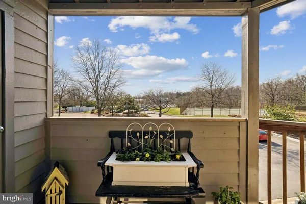 $595,000 | 2110 Chesapeake Harbour Drive East, Unit 101, Annapolis, MD 21403