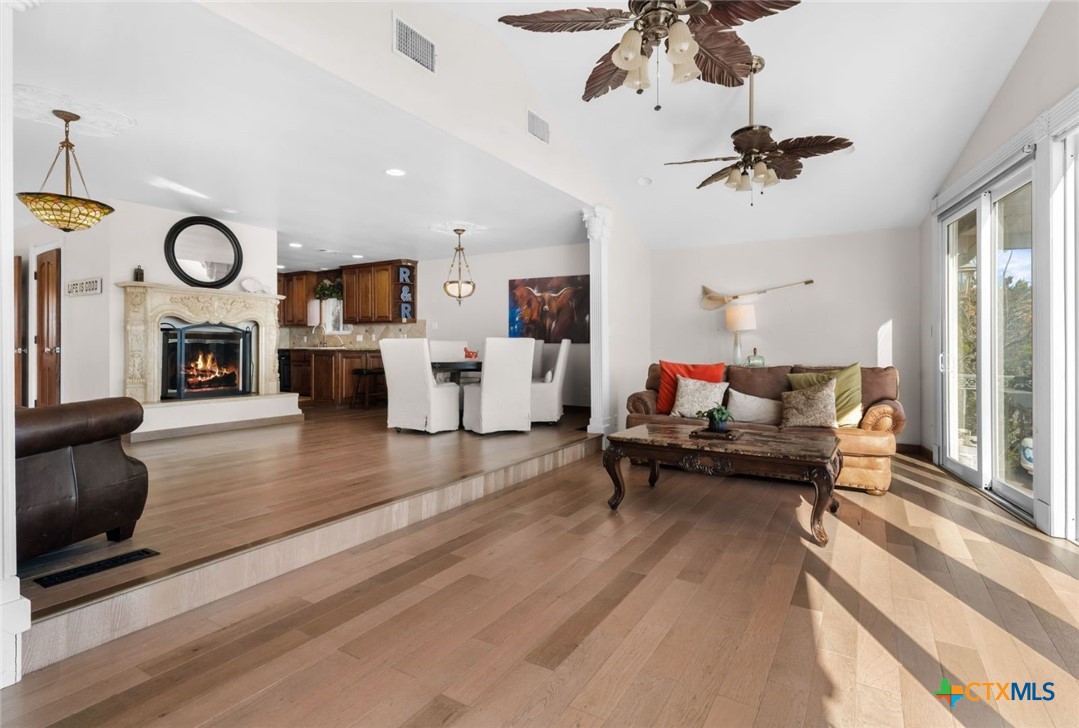8101 Sharon Road Volente, TX 78641 - Photo 23 of 38