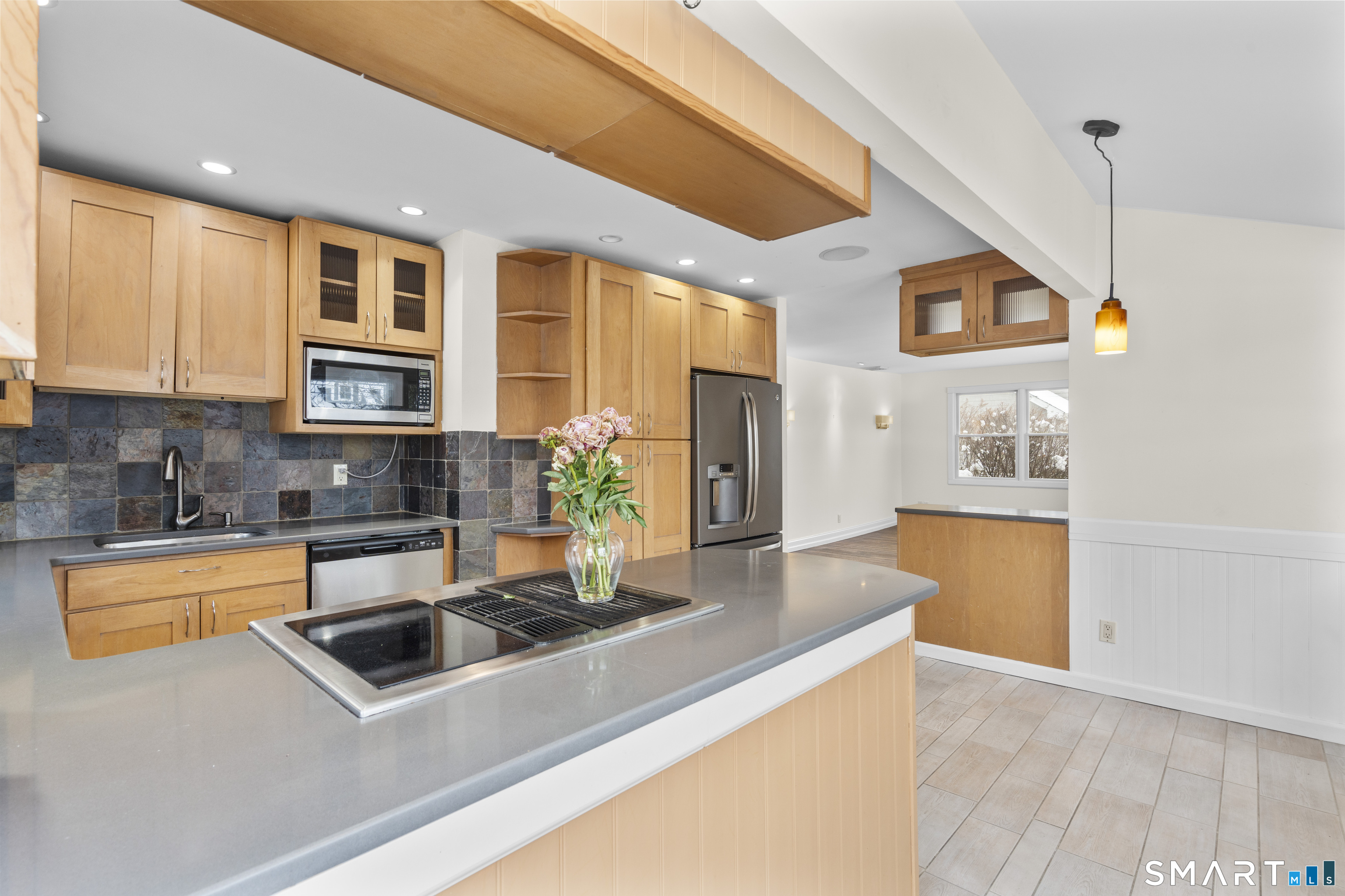 80 Adley Road Fairfield, CT 06825 - Photo 14 of 38