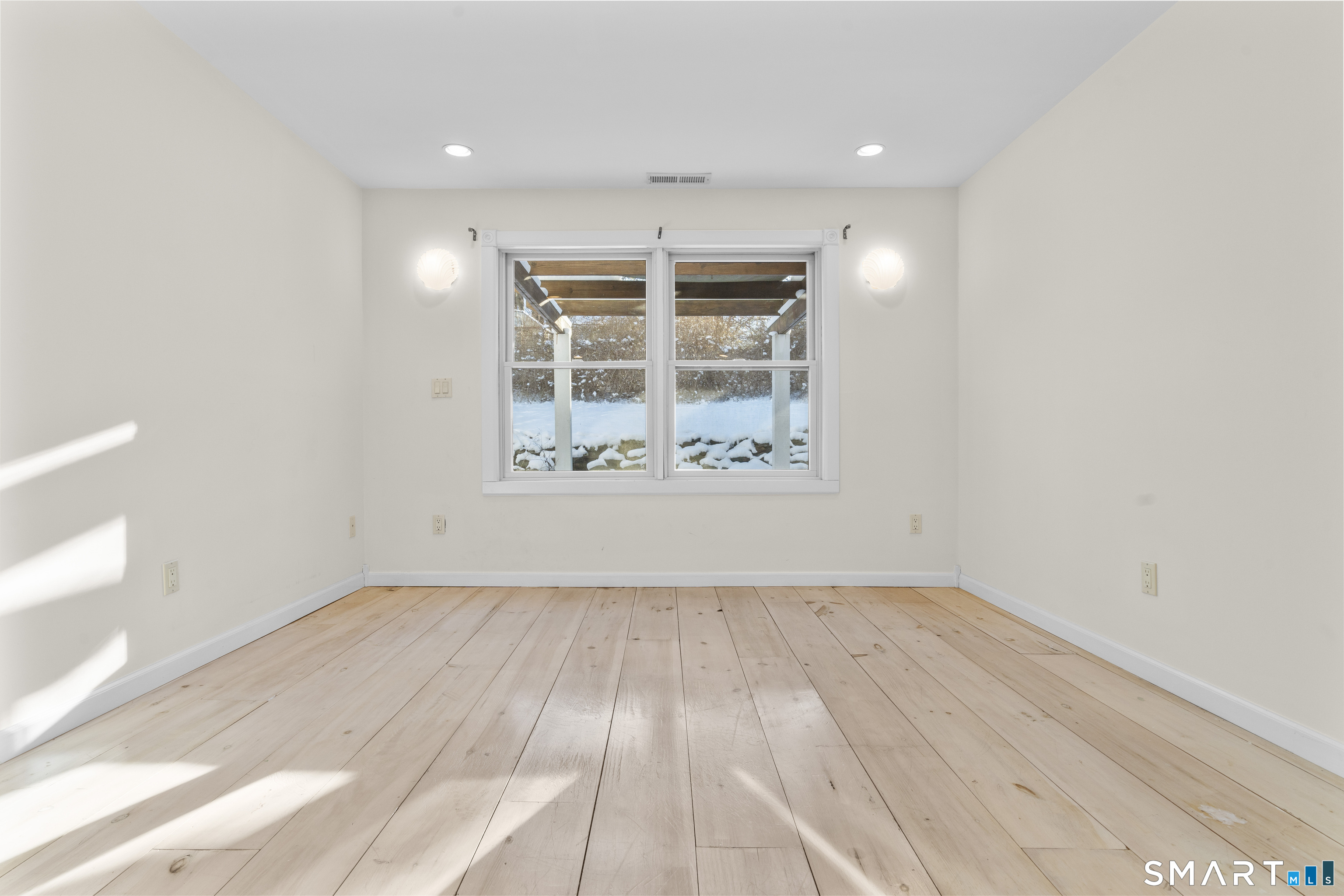 80 Adley Road Fairfield, CT 06825 - Photo 18 of 38