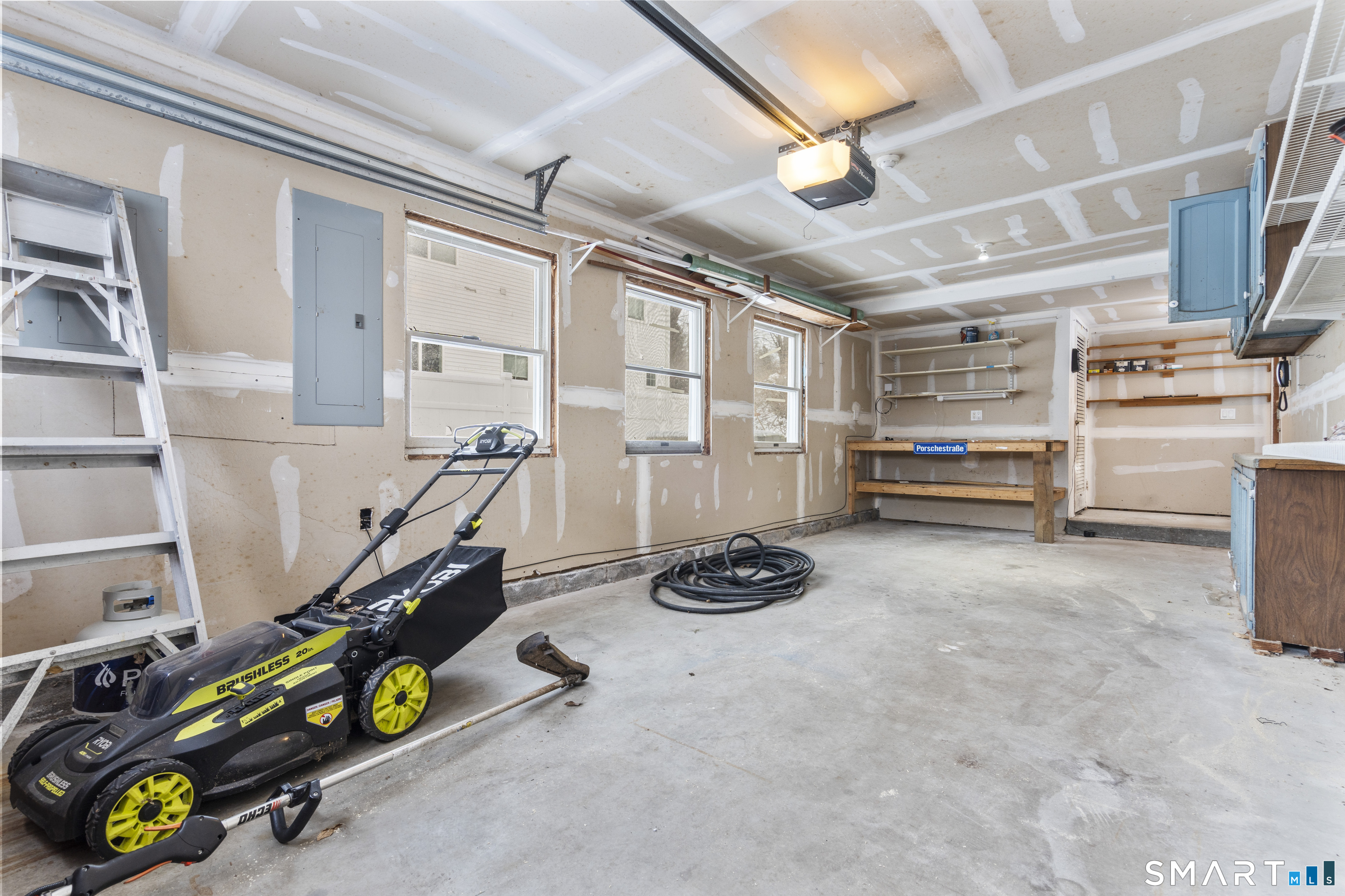 80 Adley Road Fairfield, CT 06825 - Photo 37 of 38