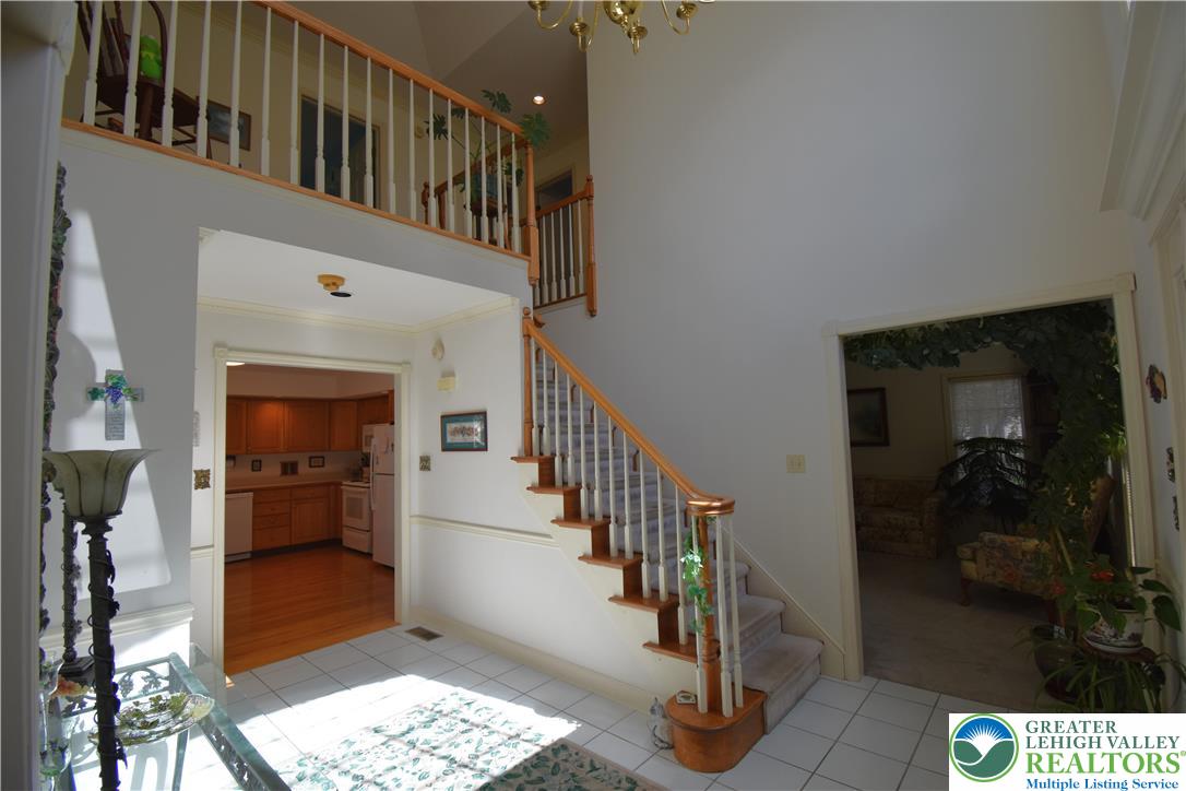 2215 Apple Road Fogelsville, PA 18051 - Photo 17 of 64