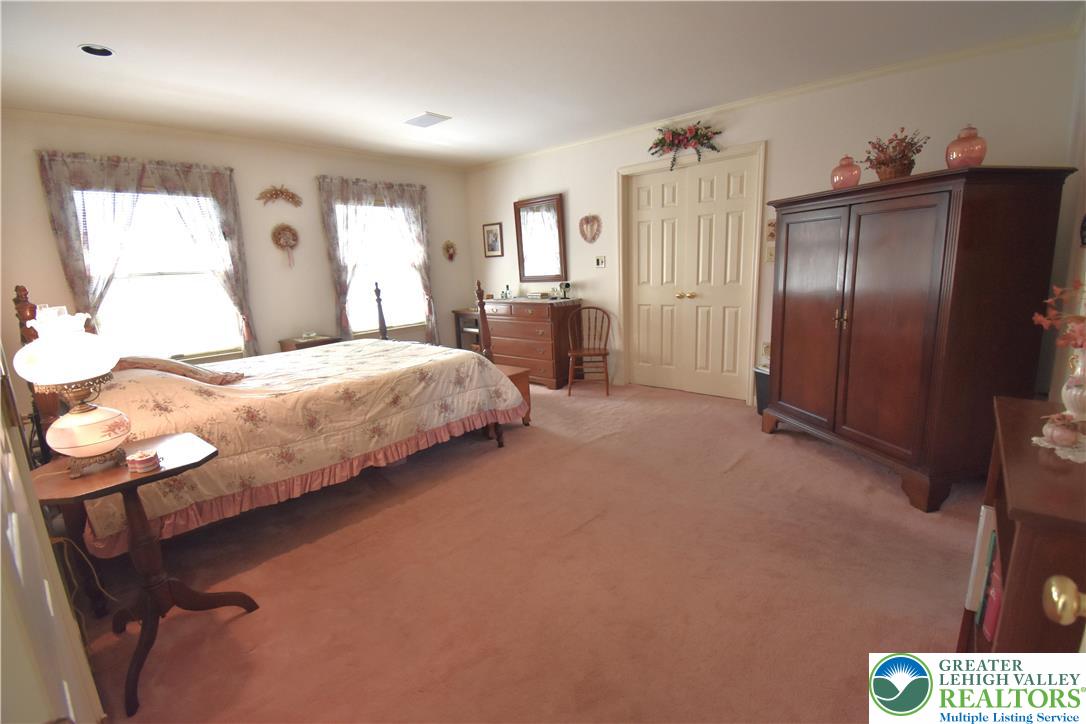 2215 Apple Road Fogelsville, PA 18051 - Photo 26 of 64