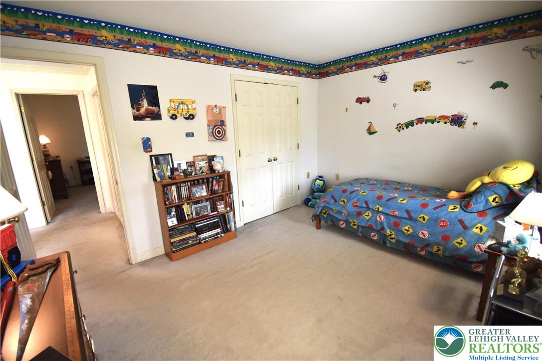 2215 Apple Road Fogelsville, PA 18051 - Photo 40 of 64