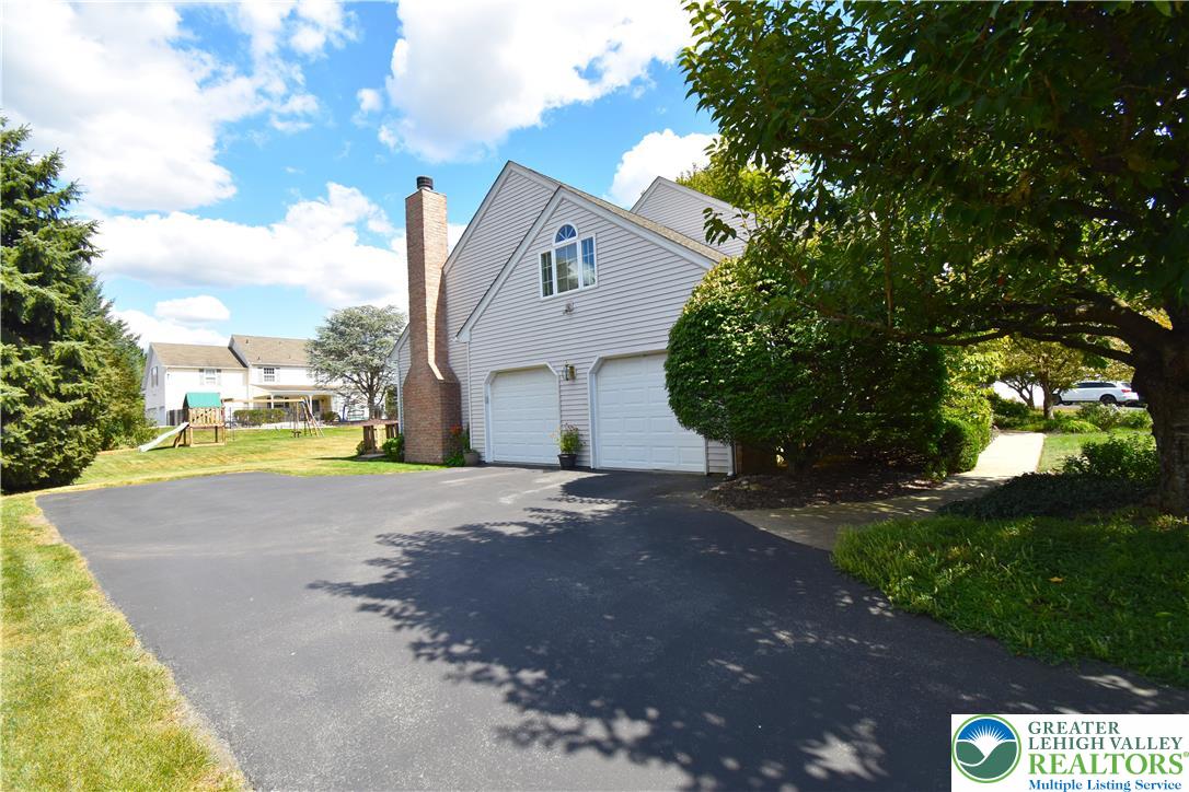 2215 Apple Road Fogelsville, PA 18051 - Photo 49 of 64