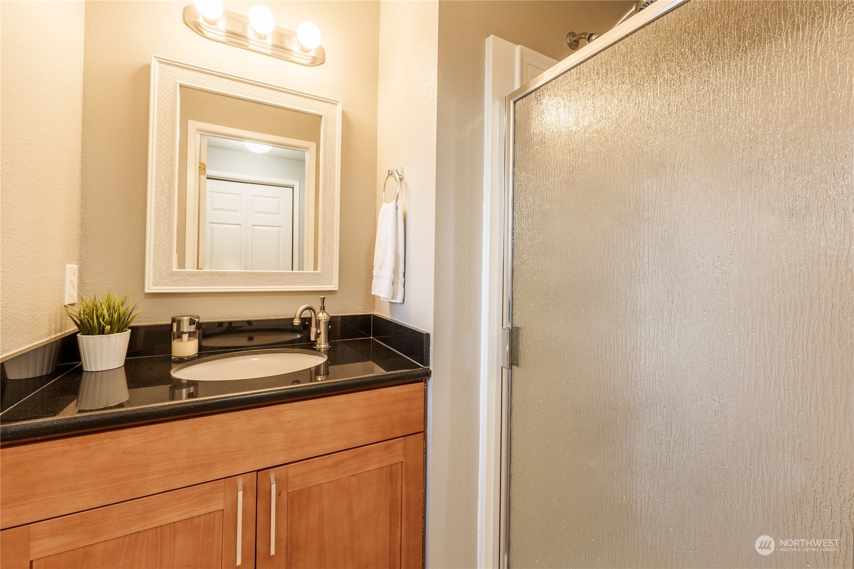 12931 Southeast 186th Street Renton, WA 98058 - Photo 18 of 23 Gallery Image 18