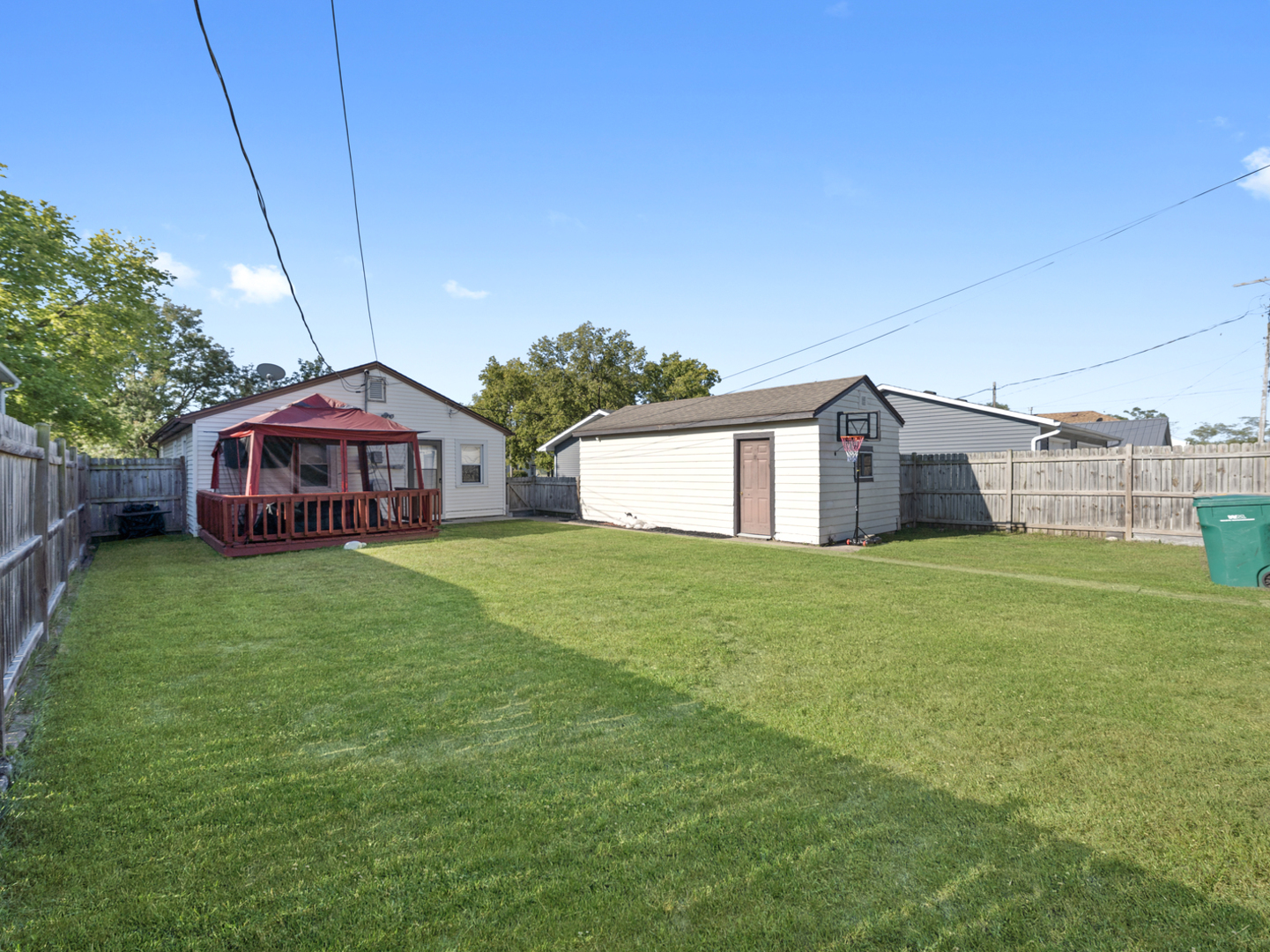 1446 Erie Street Ottawa, IL 61350 - Photo 30 of 41 a aerial view of a house next to a big yard
