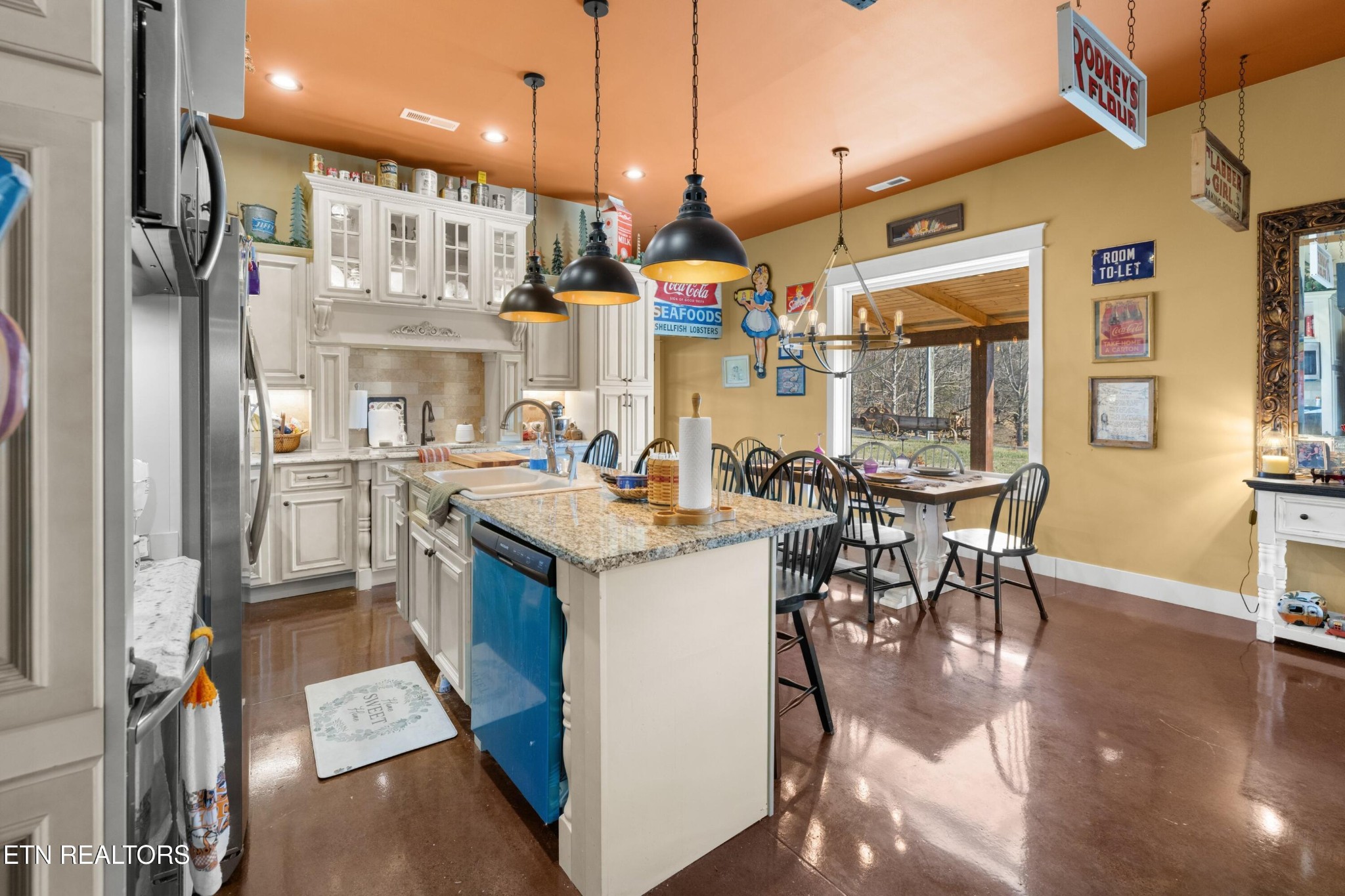 559 Morie Road Dandridge, TN 37725 - Photo 10 of 54