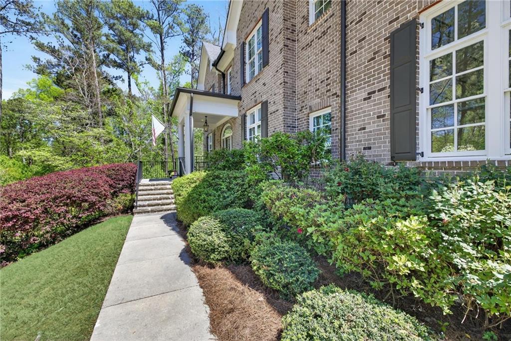 1116 Dawn View Lane Northwest Atlanta, GA 30327 - Photo 2 of 55