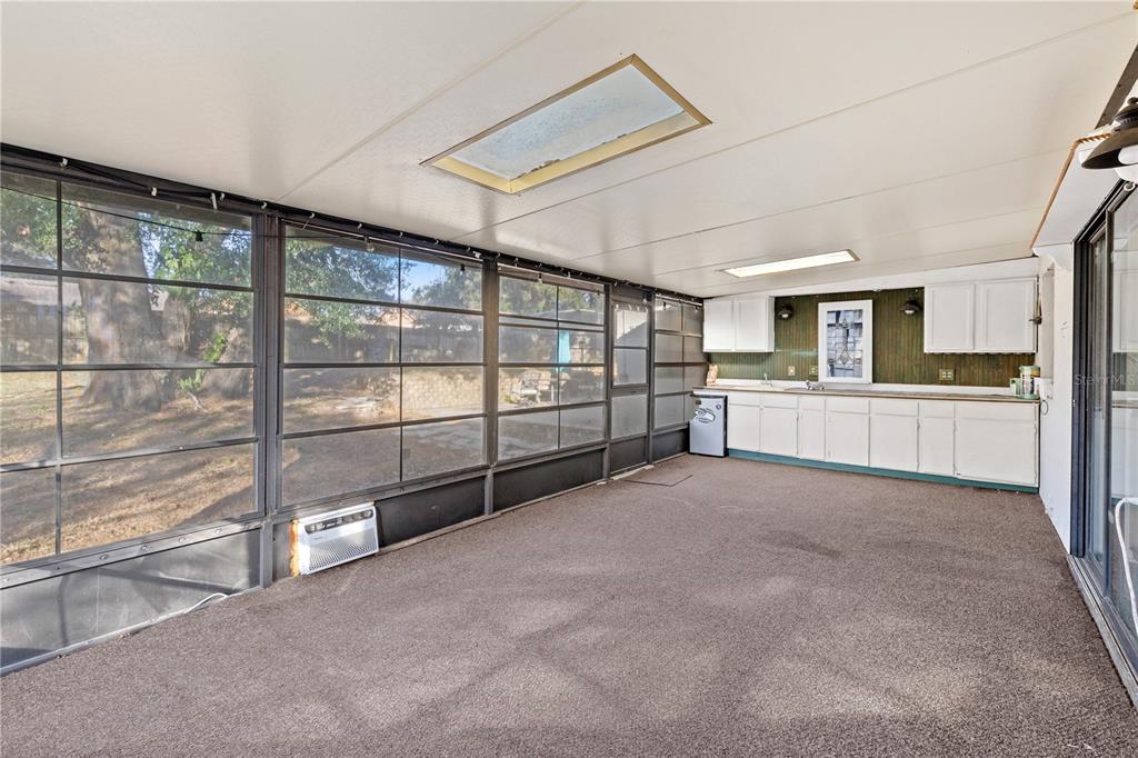 5444 Lighthouse Road Orlando, FL 32808 - Photo 28 of 36 a view of a garage