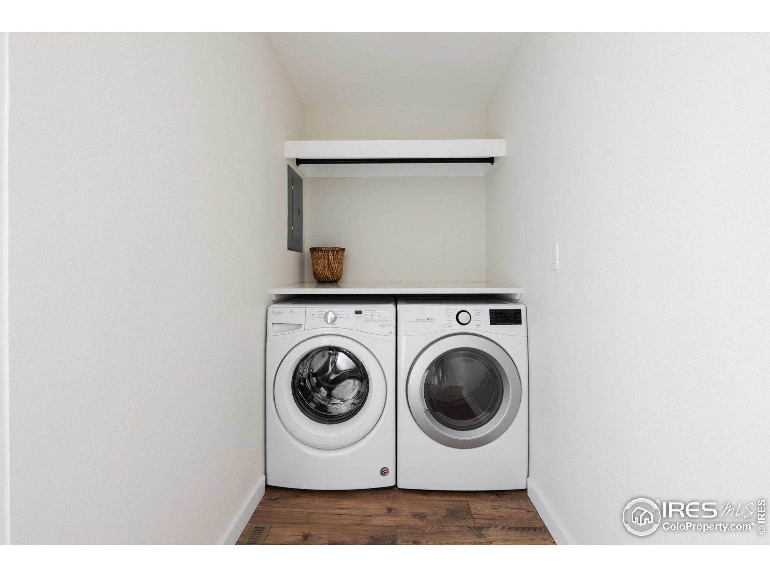93 Pine Needle Road Boulder, CO 80304 - Photo 36 of 48 a utility room with dryer and washer
