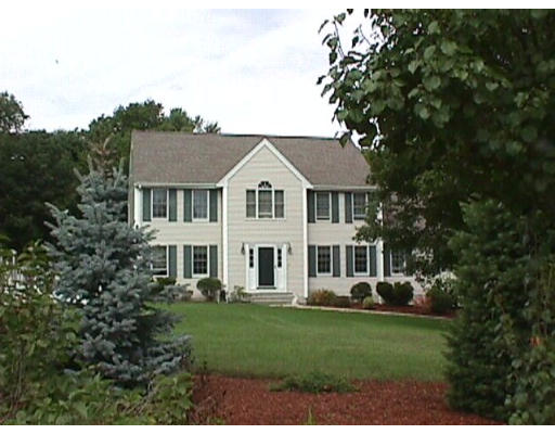 32 High Street Bellingham, MA 02019 - Photo 1 of 2 Gallery Image 1