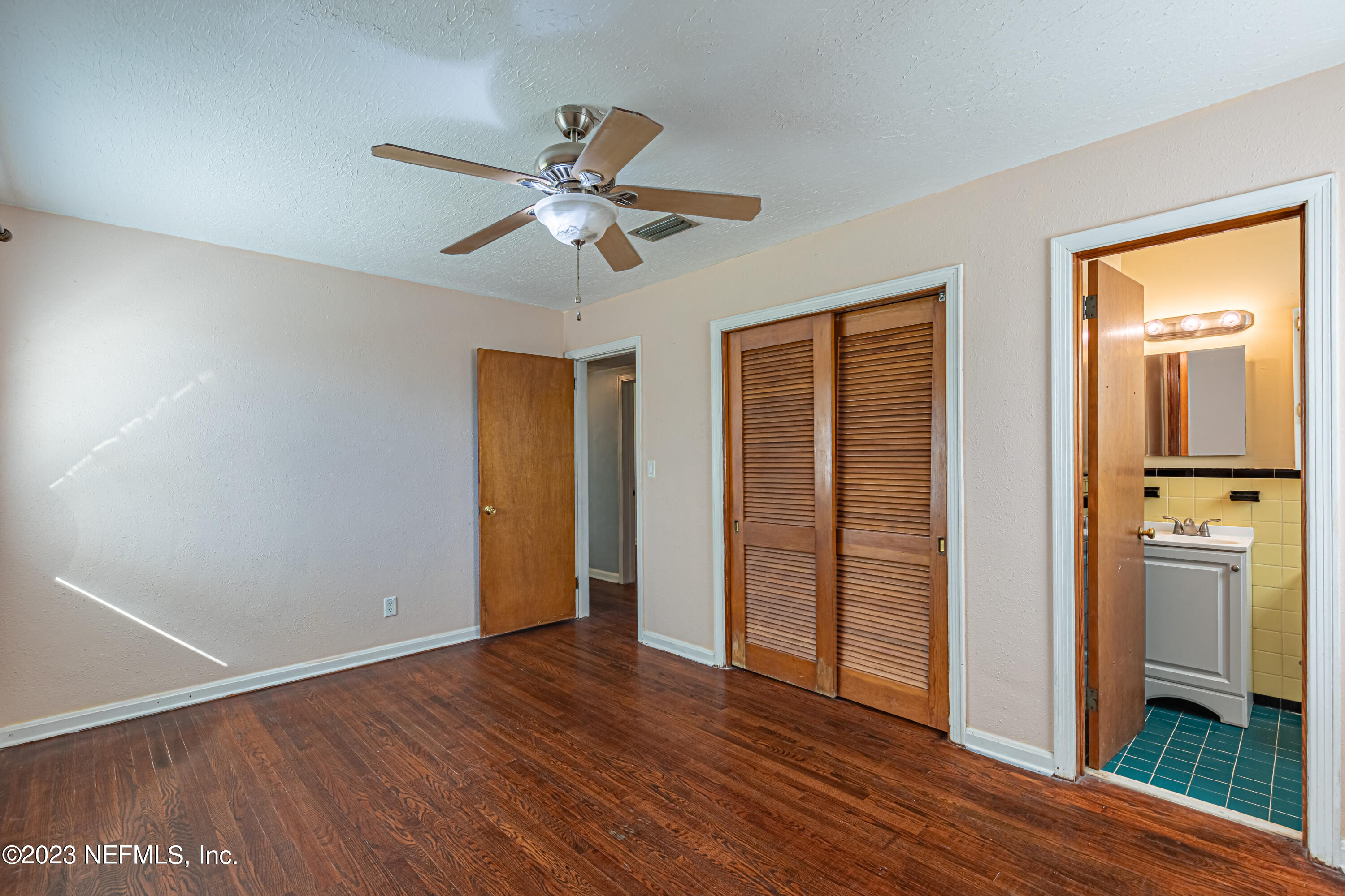 4626 Burgundy Road Jacksonville, FL 32210 - Photo 20 of 33 20