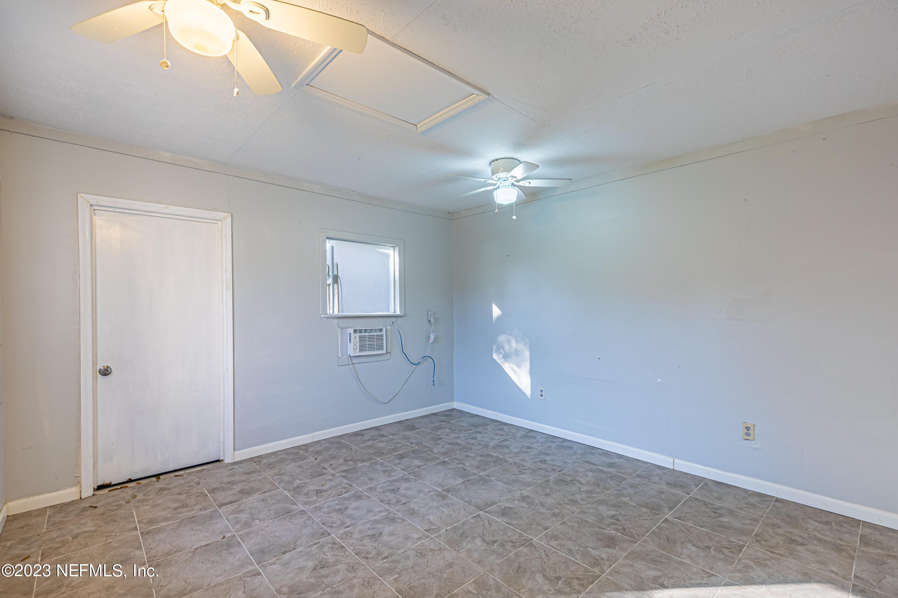 4626 Burgundy Road Jacksonville, FL 32210 - Photo 27 of 33 27