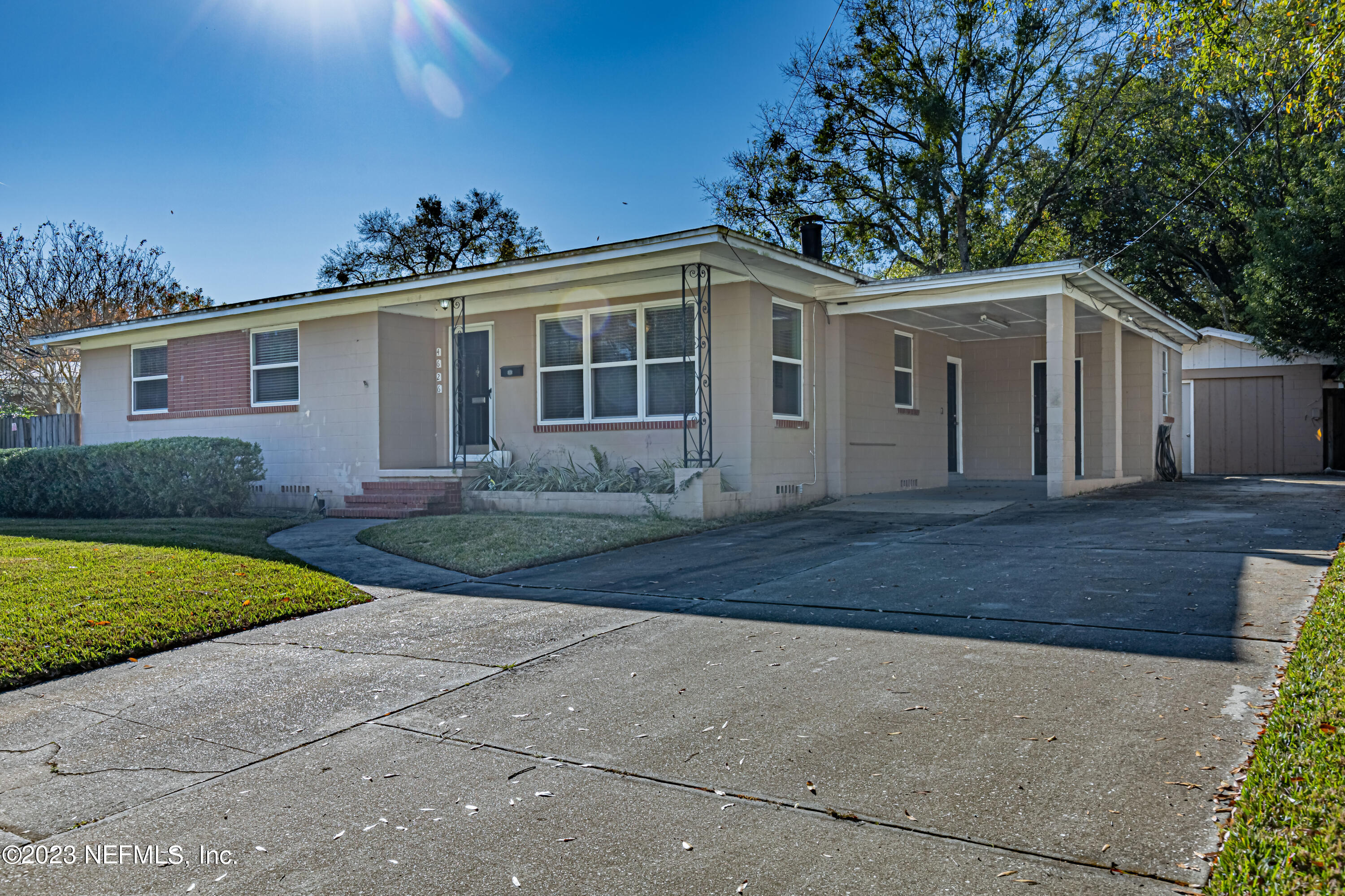 4626 Burgundy Road Jacksonville, FL 32210 - Photo 3 of 33 3
