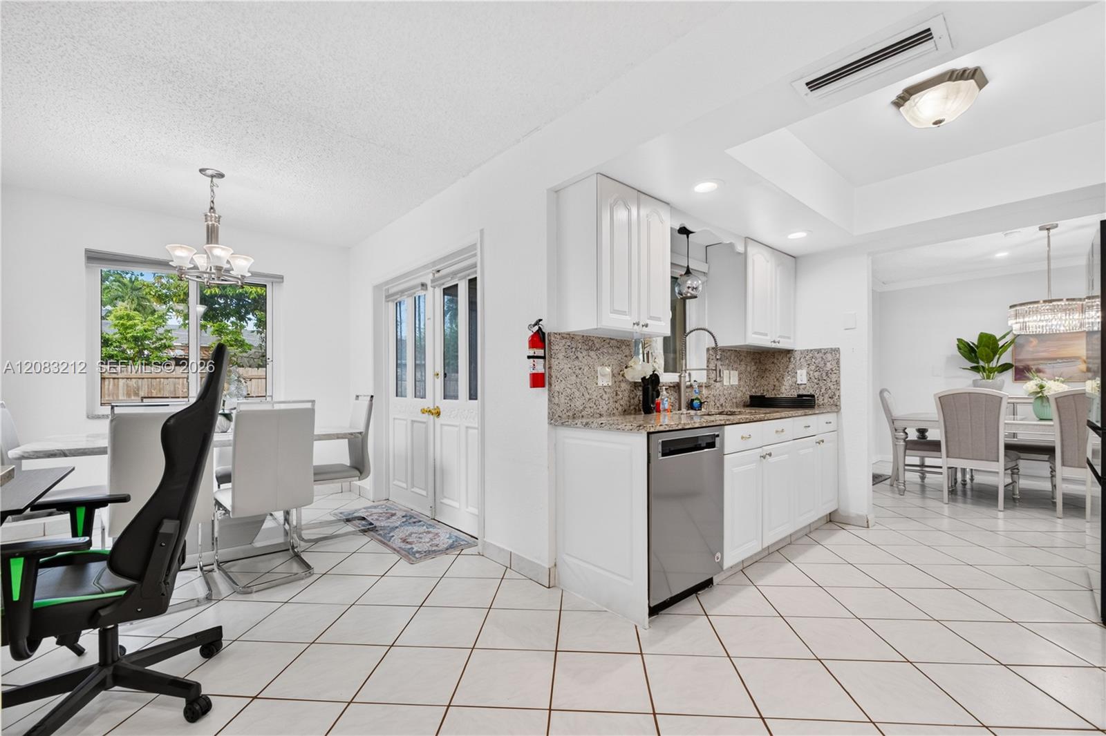 22682 Southwest 65th Avenue Boca Raton, FL 33428 - Photo 28 of 53 Gallery Image 28