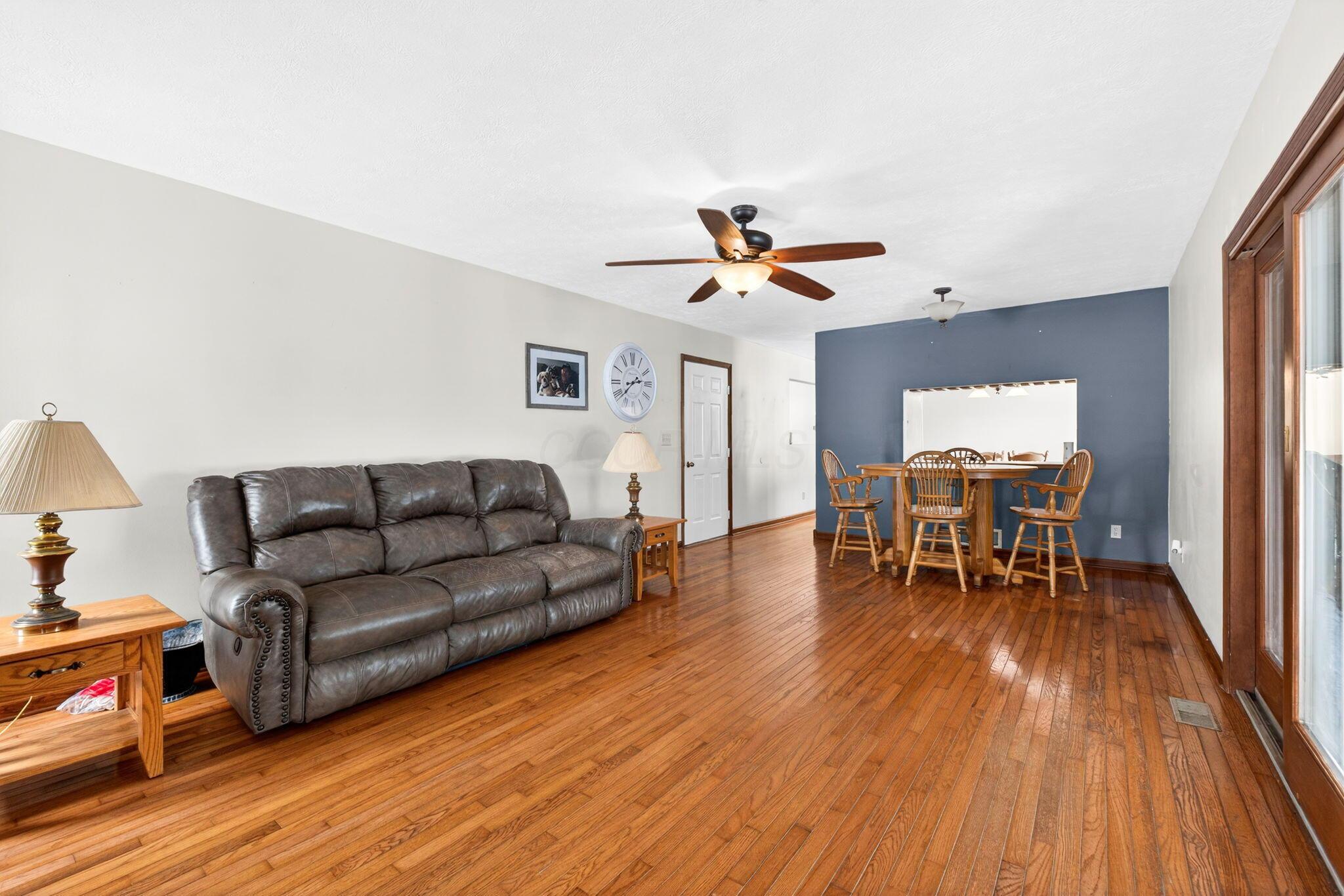 3801 Decliff-Big Island Road Marion, OH 43302 - Photo 21 of 46 3801 decliff (Interior)-20