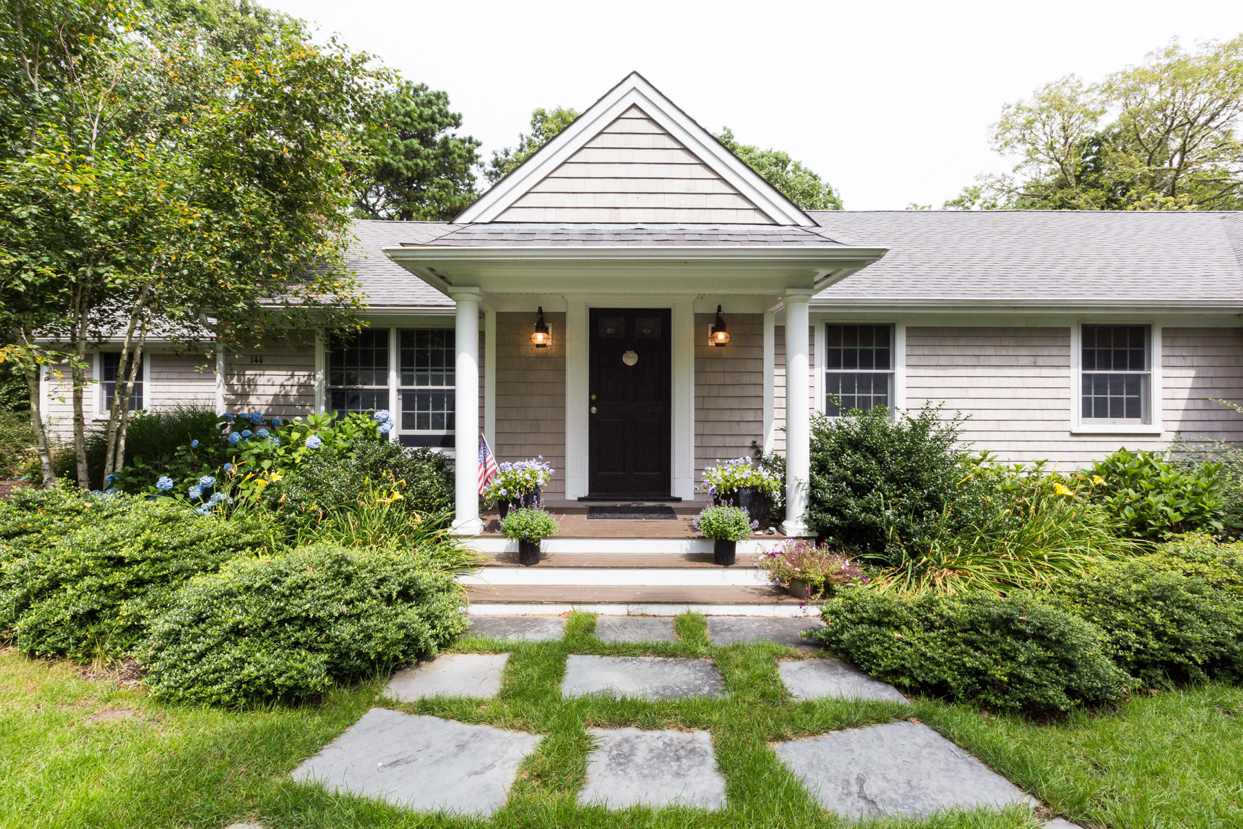 144 Pleasant Bay Road Harwich, MA 02645 - Photo 2 of 28 144PleasanyBayRd-04-Harwich-w