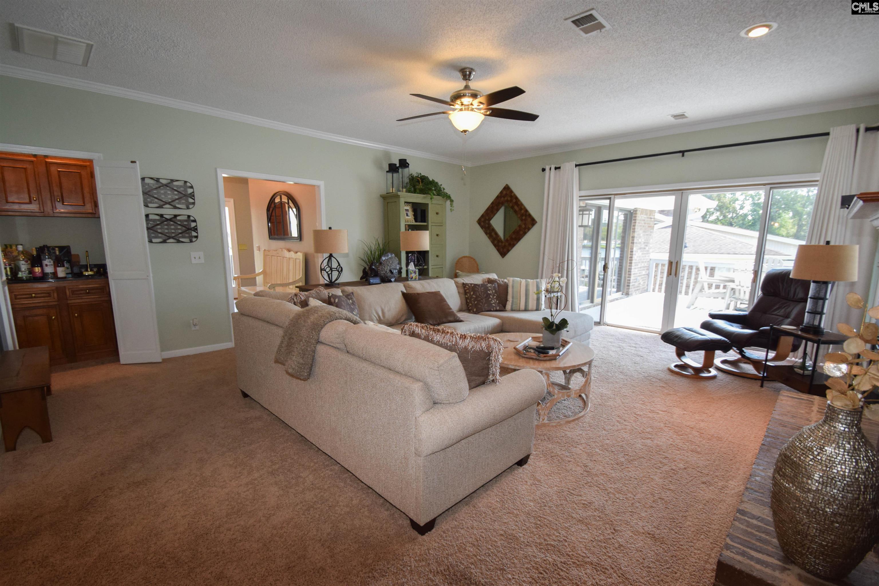 128 Cove Court Irmo, SC 29063 - Photo 10 of 91