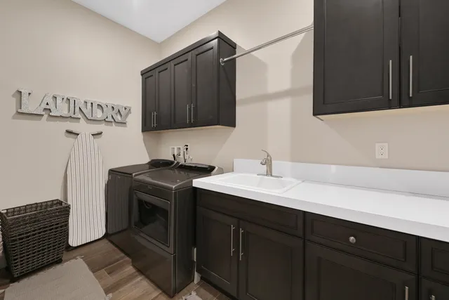 a view of a garden and basketball court