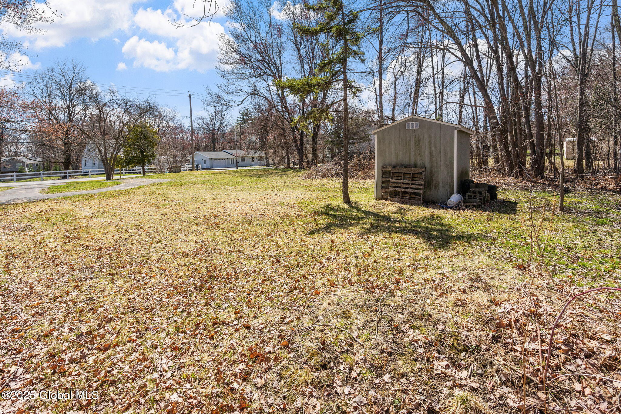 343 Ferris Road Niskayuna, NY 12304 - Photo 12 of 15 4-web-or-mls-343-ferris-rd