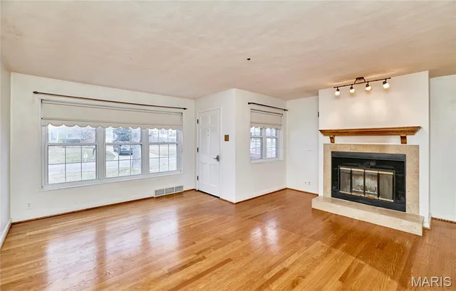 $275,000 | 9412 Lodge Pole Lane, Crestwood, MO 63126