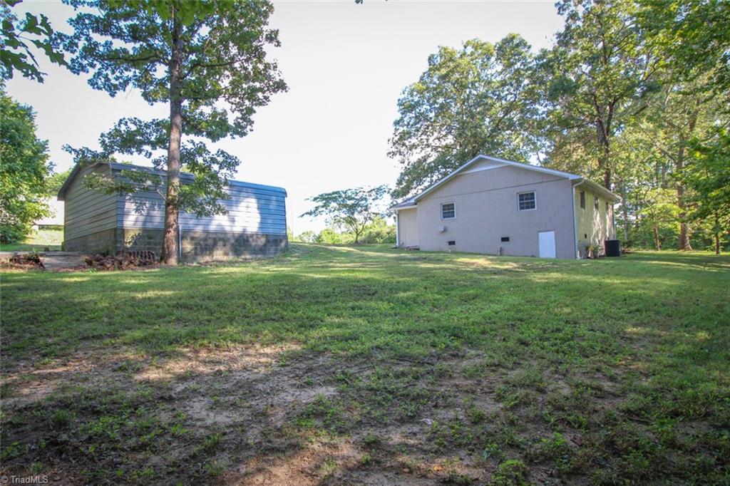 4954 Ronniedale Road Trinity, NC 27370 - Photo 4 of 12
