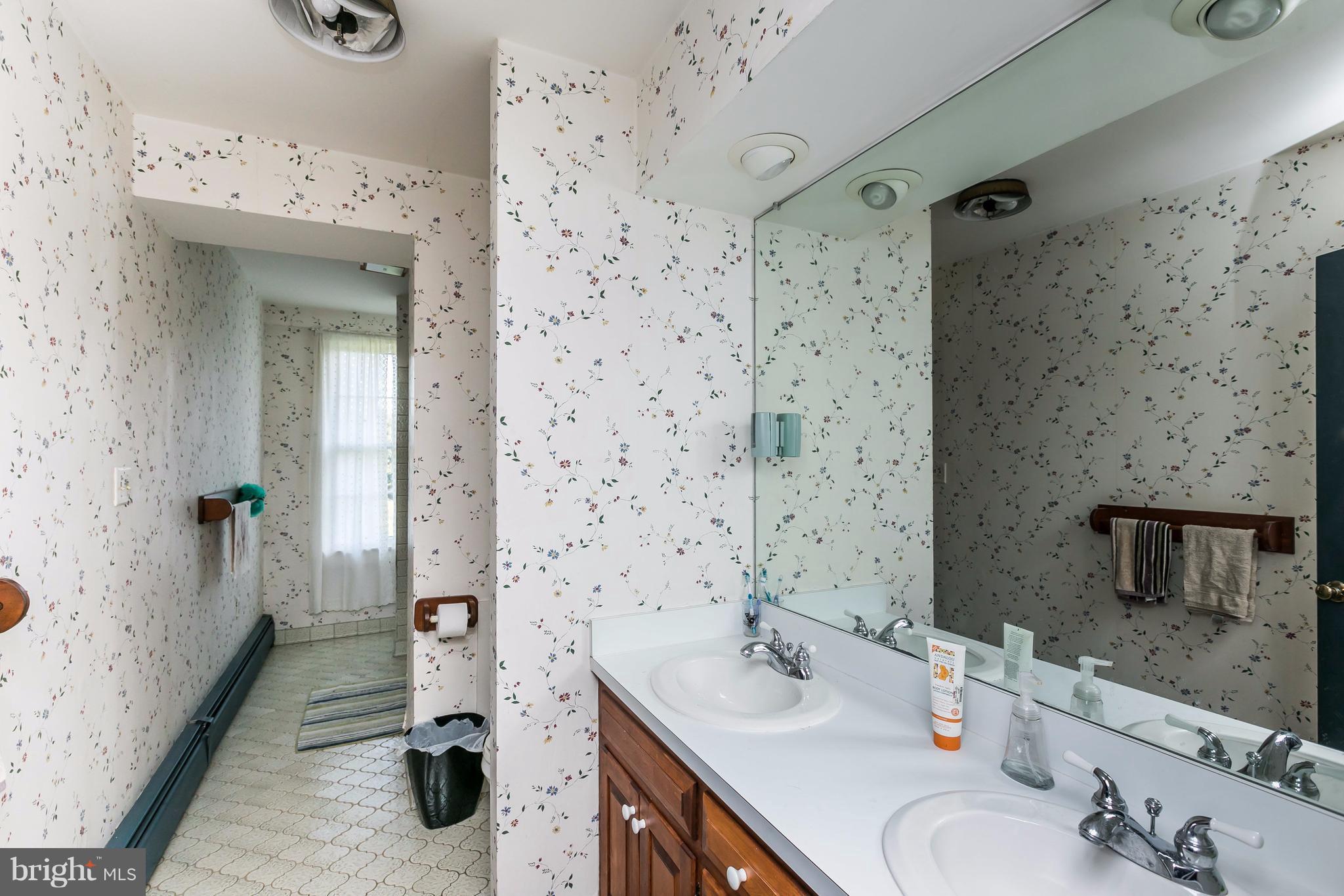 1200 Stone Road Westminster, MD 21158 - Photo 17 of 30 Bath