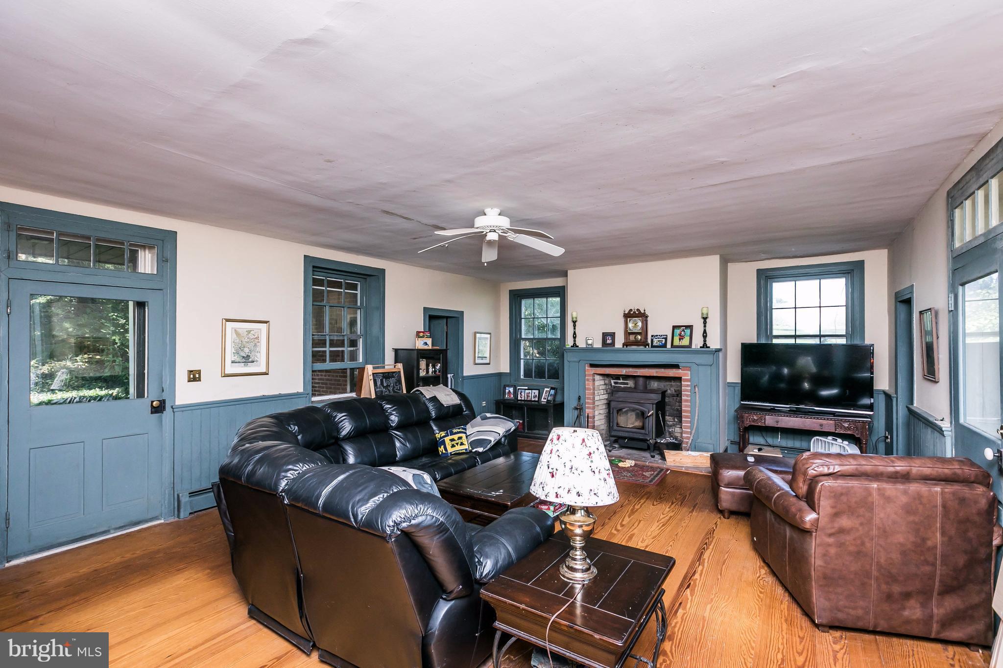 1200 Stone Road Westminster, MD 21158 - Photo 10 of 30 Living Room