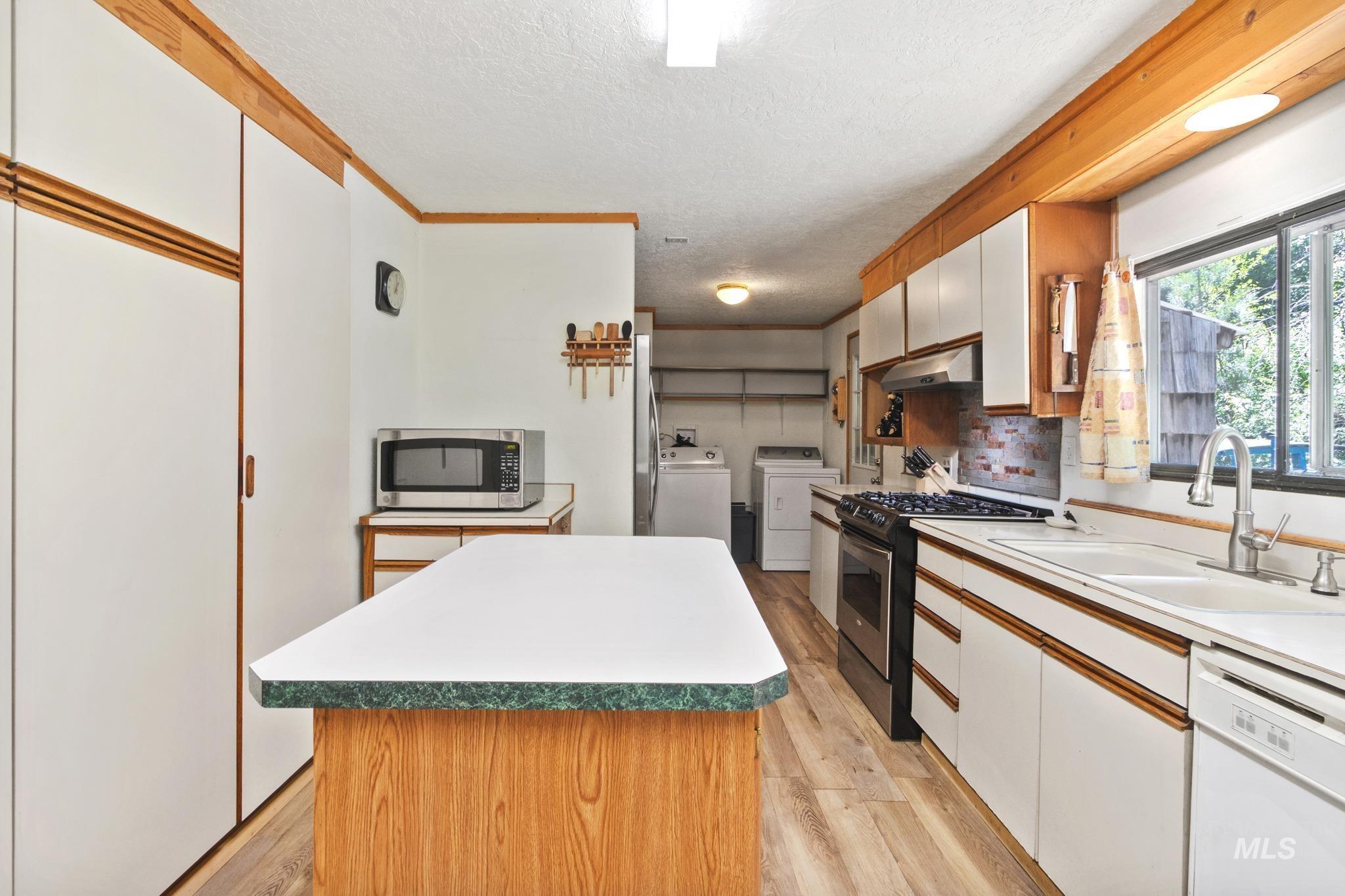 29 Beaver Creek Road Boise, ID 83716 - Photo 19 of 47