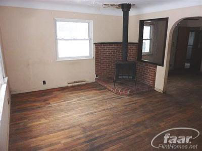 7257 North Lewis Road Mount Morris, MI 48458 - Photo 2 of 13 20124647-1.JPG
