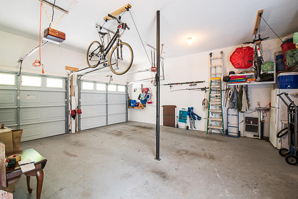 845 Detyens Road Mount Pleasant, SC 29464 - Photo 27 of 27 Garage