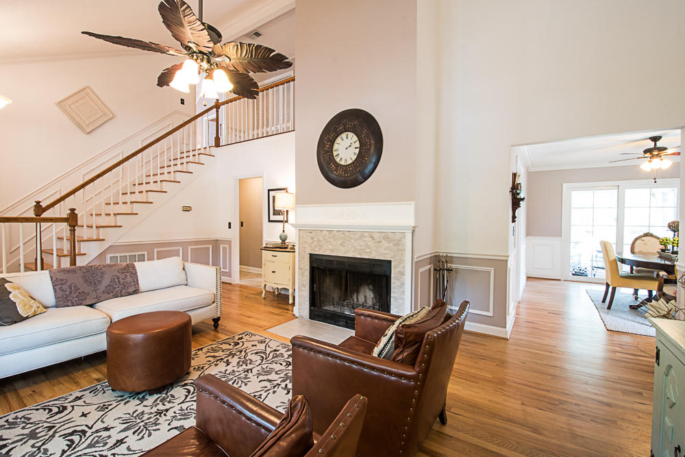 845 Detyens Road Mount Pleasant, SC 29464 - Photo 5 of 27 Great Room view 3