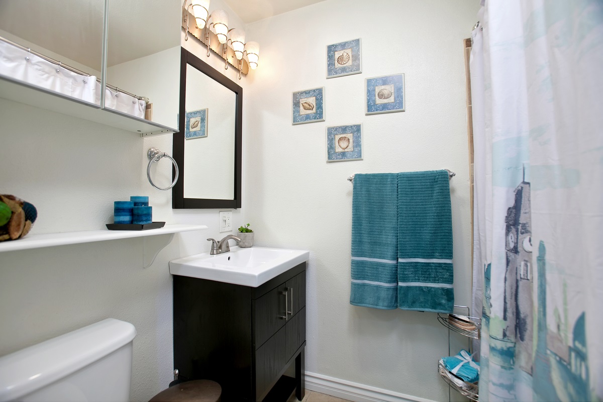 4077 Conrad Drive Spring Valley, CA 91977 - Photo 11 of 25 Gallery Image 11